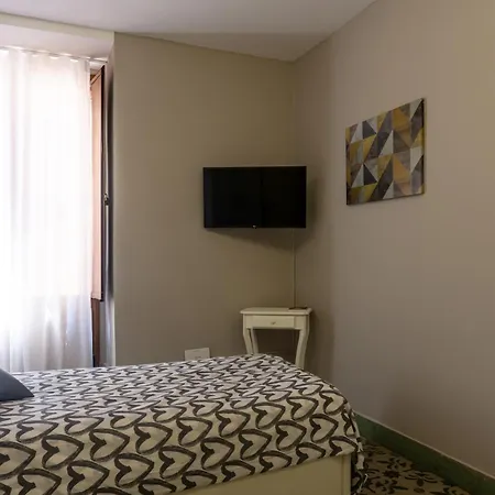 Guest house Mi Tu Apartments *