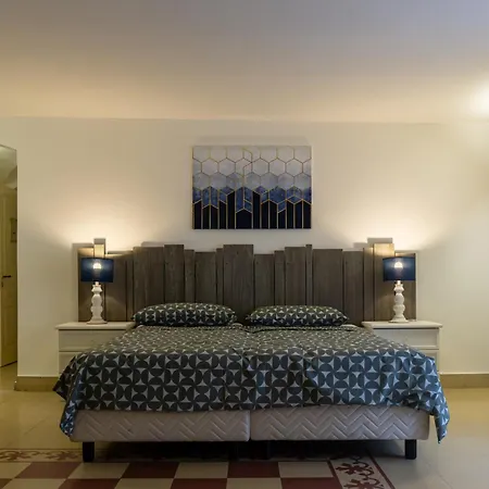 Mi Tu Apartments Guest house